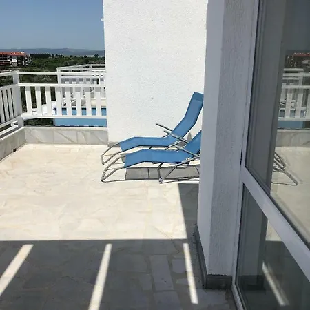 Aleksandria Apartment *