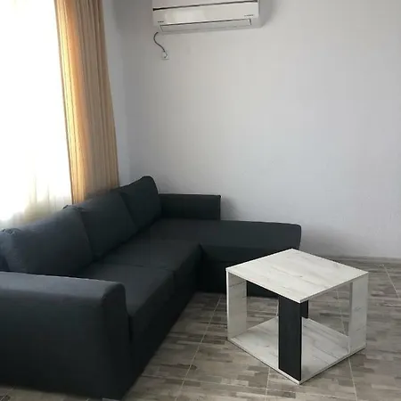 Apartment Aleksandria